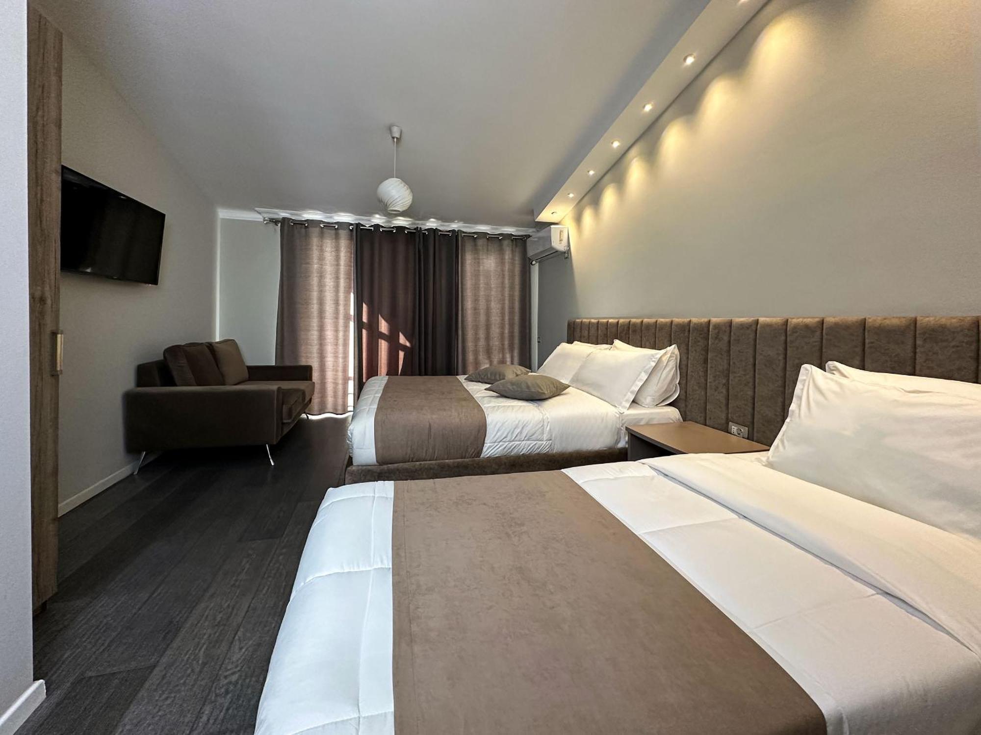 Eden hotel Tirana Buitenkant foto